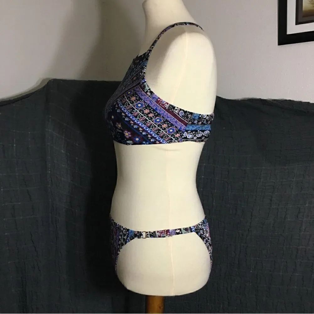 No Boundaries Floral Two Piece Swimset Size S/M - Picture 3 of 10